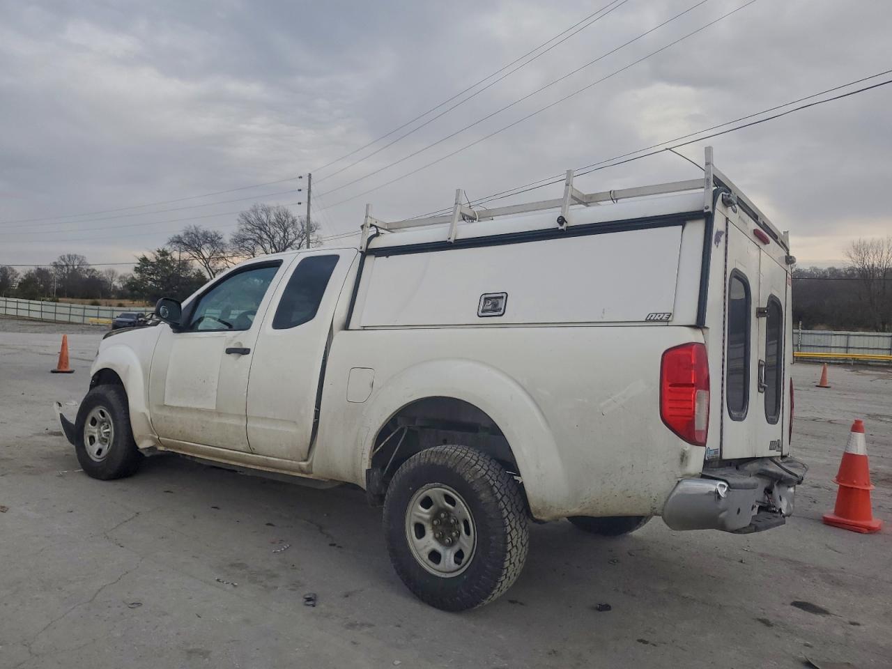 Nissan Frontier S Image 6