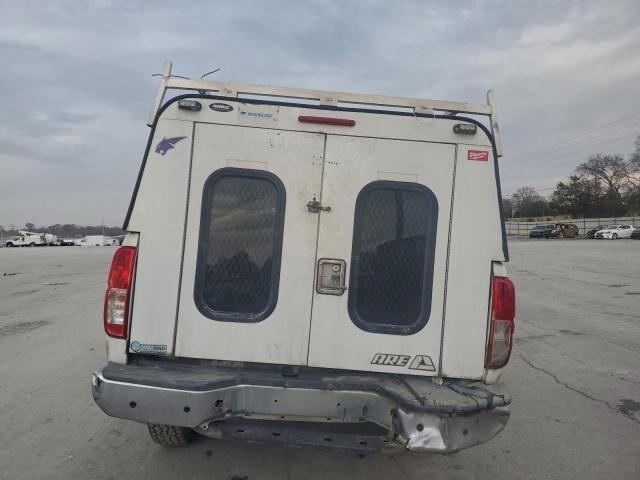 Nissan Frontier S Image 8