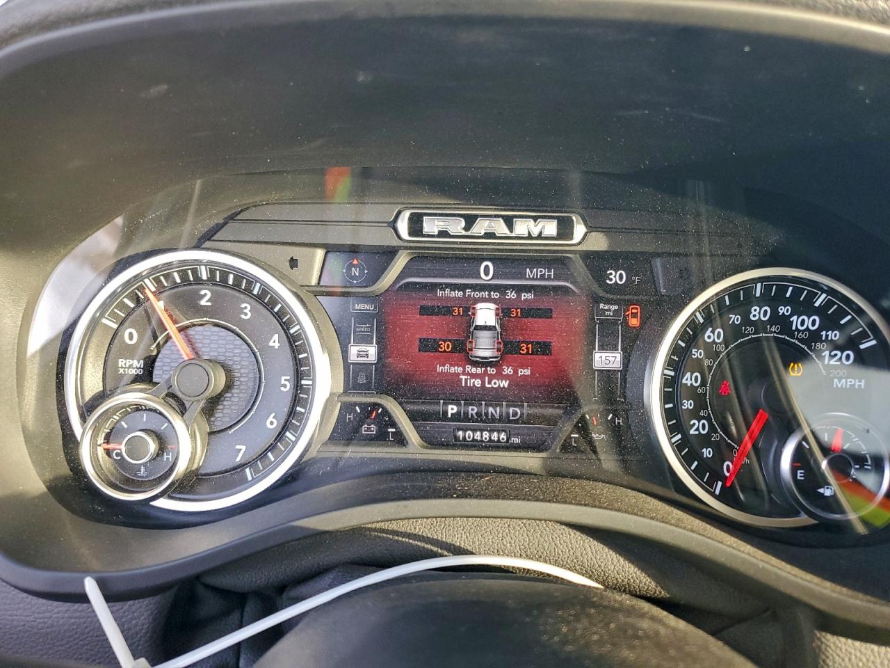 Ram 1500 Laramie Image 12