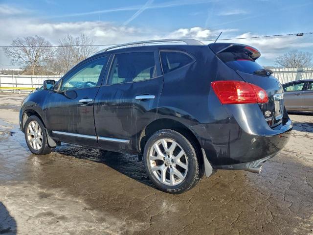 Nissan Rogue S Image 8