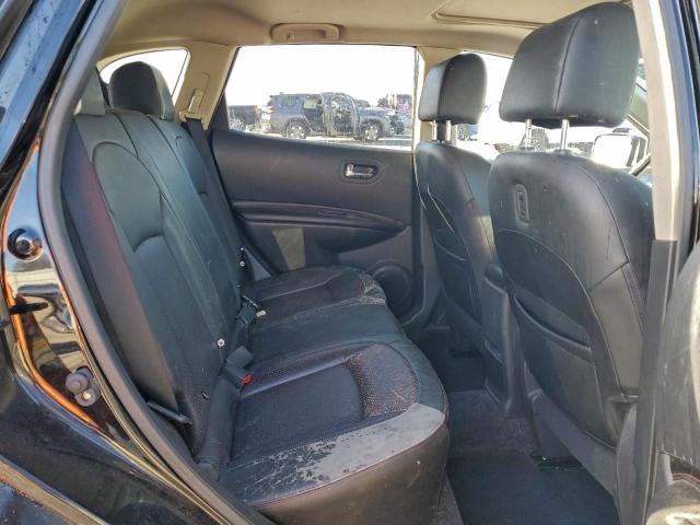 Nissan Rogue S Image 2