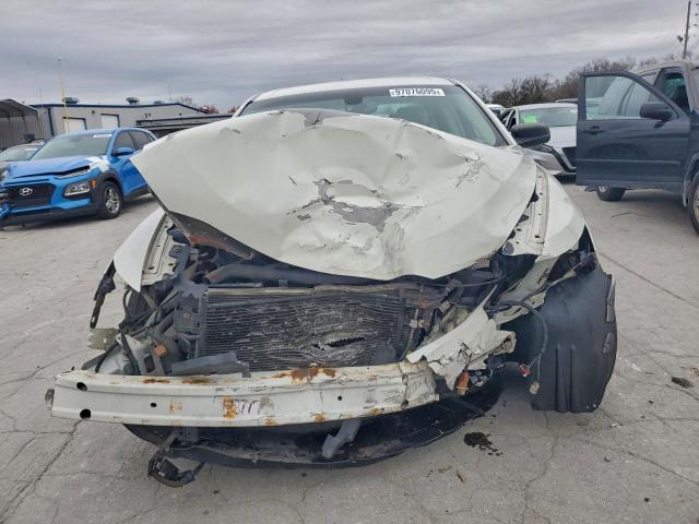 Ford Taurus Se Image 8