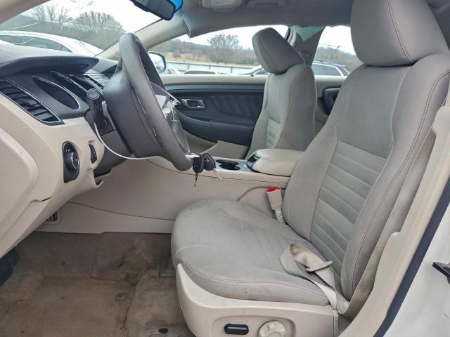 Ford Taurus Se Image 4