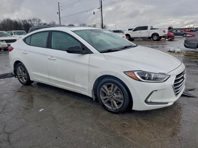 Hyundai ELANTRA Sel Image 2