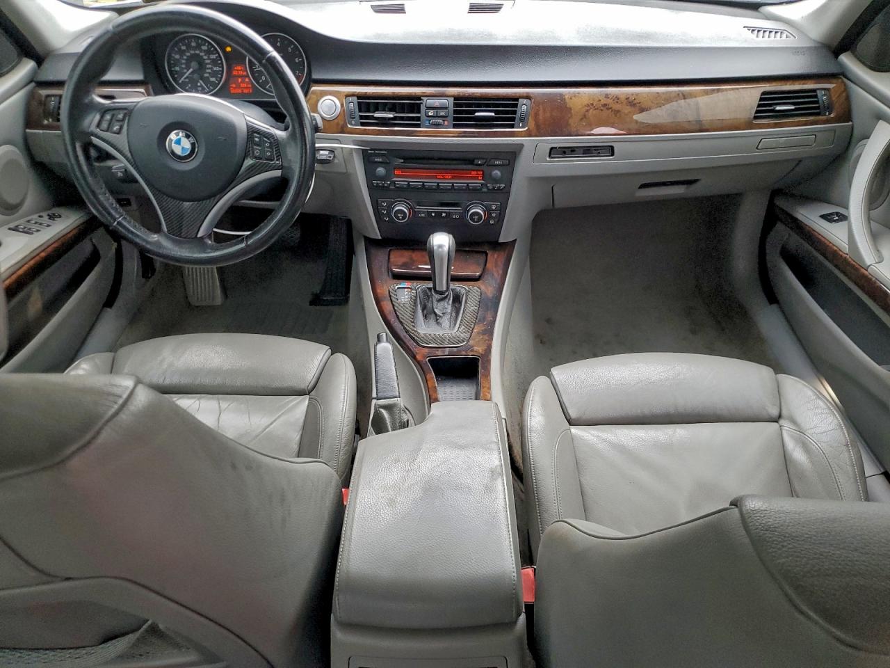 BMW 3 Series I Image 6