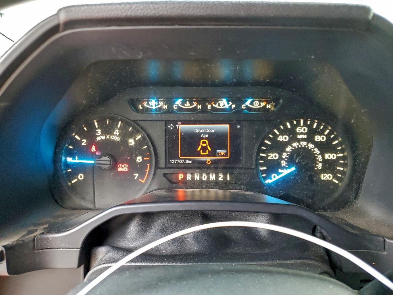 Ford F-150 Super Cab Image 4