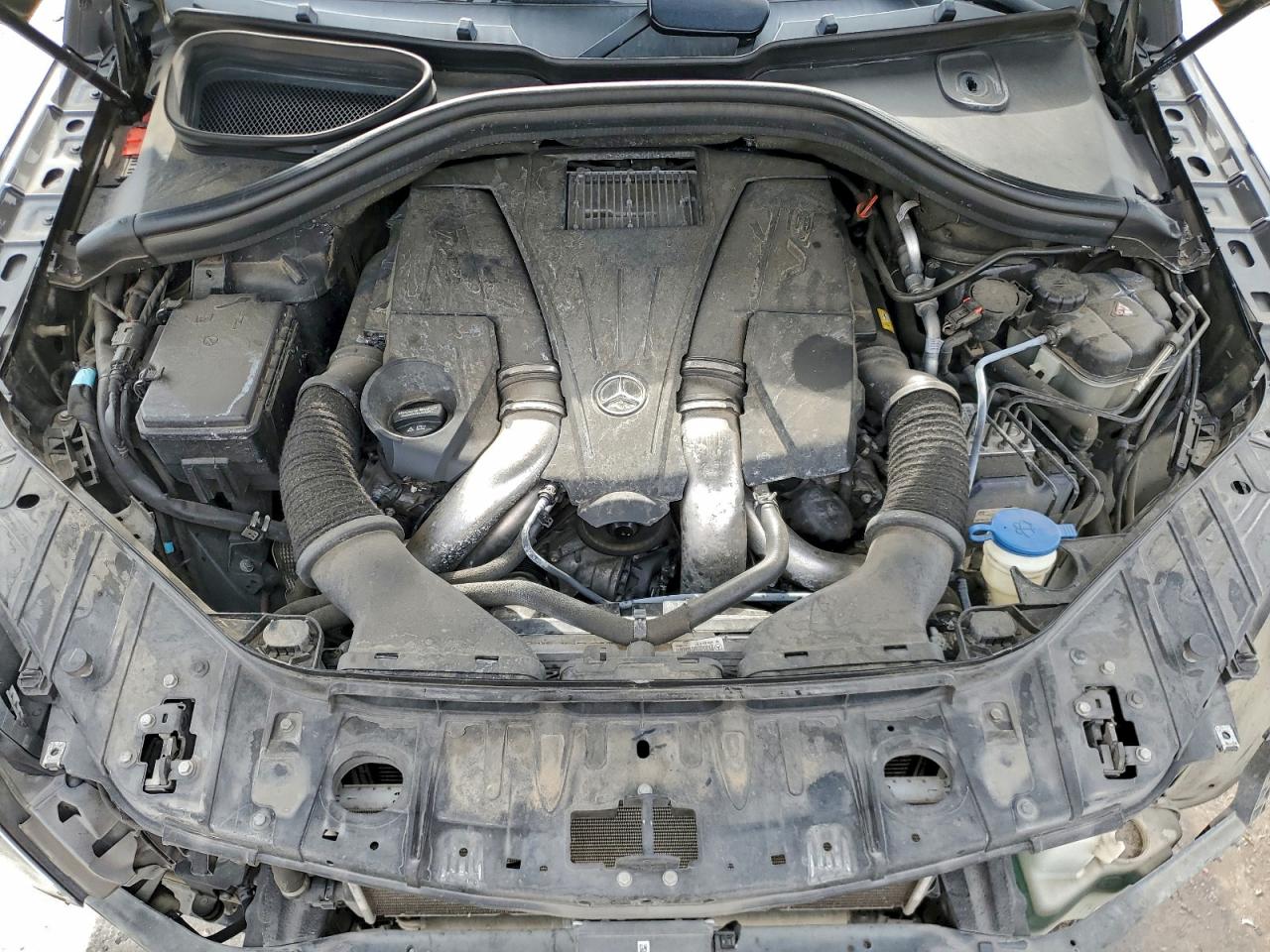 Mercedes-Benz Gls-class 550 4matic Image 13