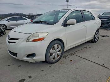  Salvage Toyota Yaris