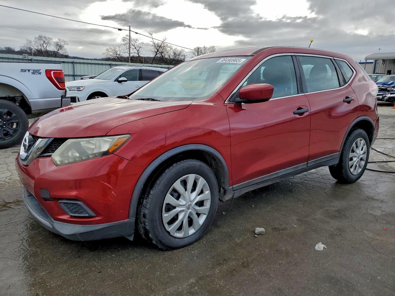 Nissan Rogue S Image 1