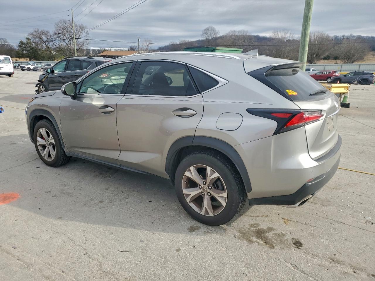 Lexus NX 200t Base Image 7