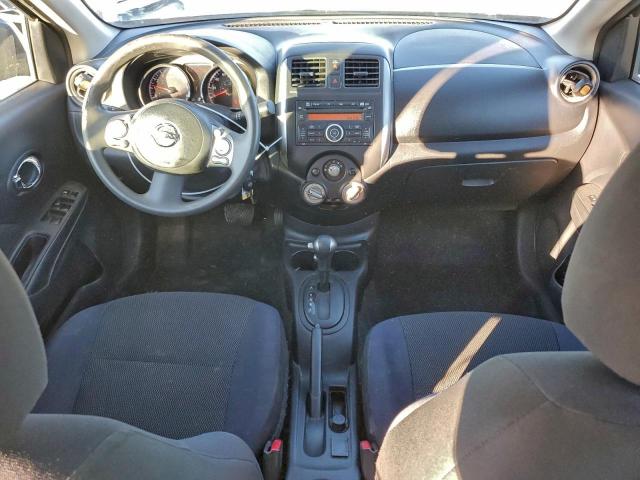 Nissan Versa S Image 7