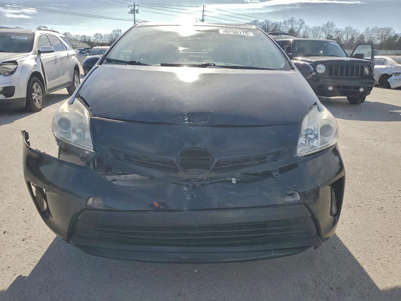 Toyota Prius Image 6