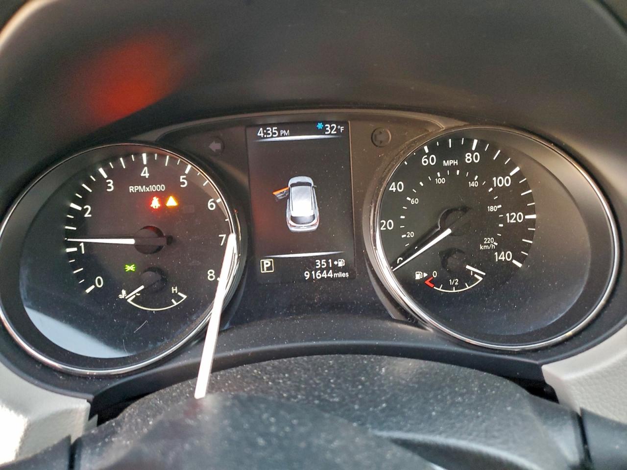 Nissan Rogue S Image 8