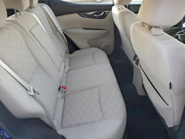 Nissan Rogue S Image 2