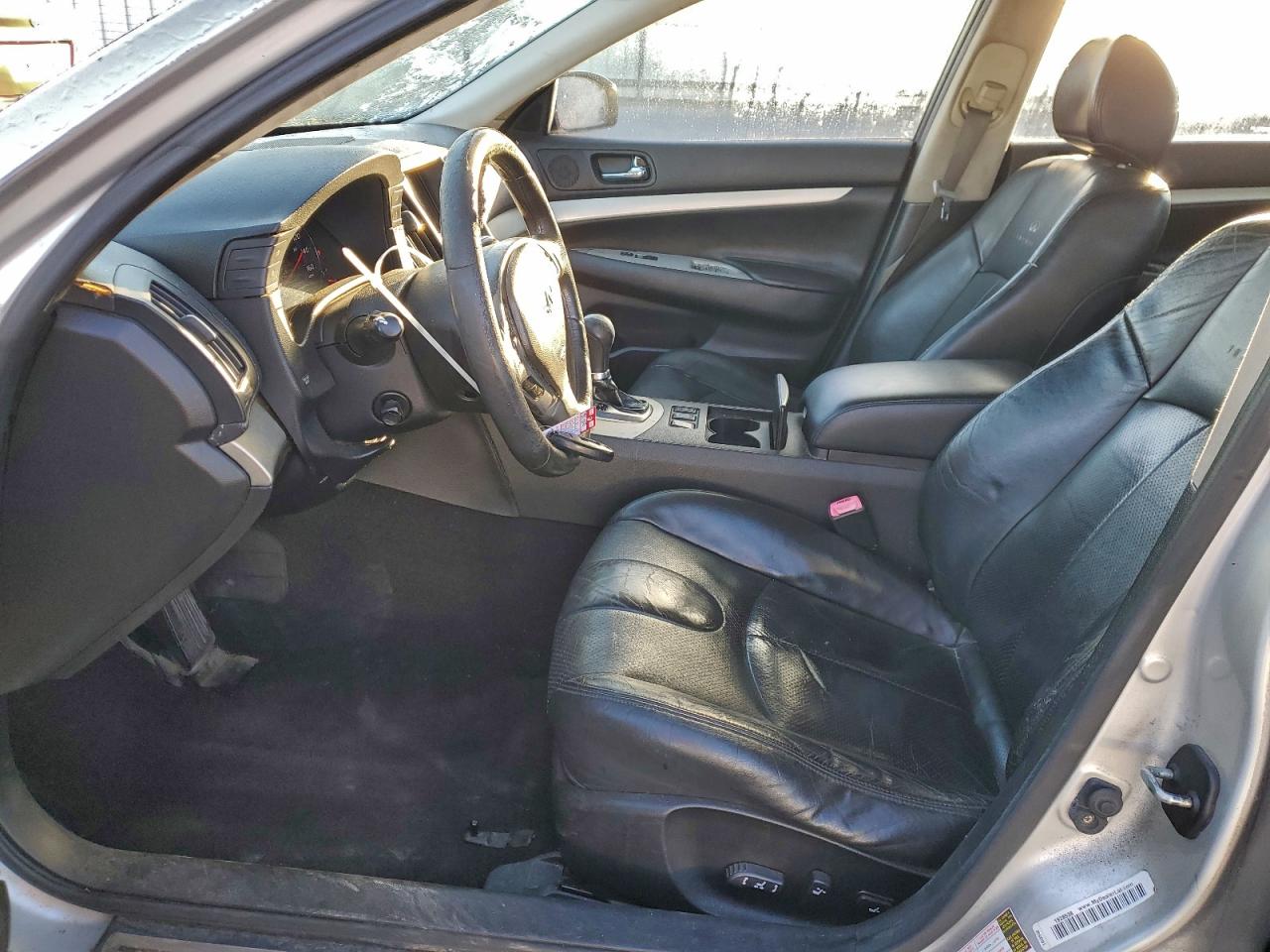 INFINITI G35 Image 11