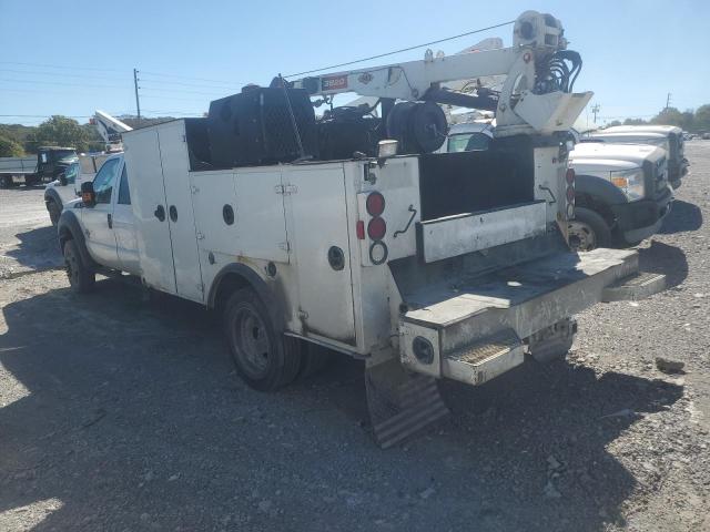Ford F-550 Super Duty Image 4