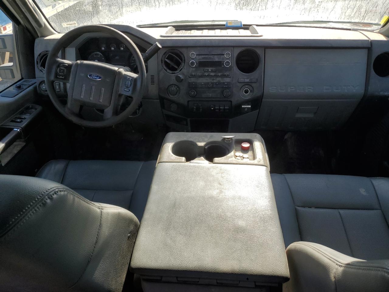 Ford F-550 Super Duty Image 6