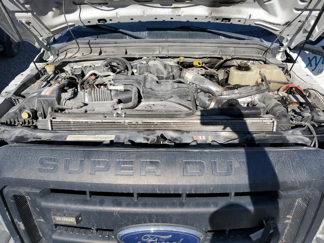 Ford F-550 Super Duty Image 5