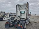 Peterbilt 579 Image 9
