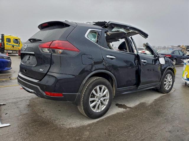 Nissan Rogue S Image 3
