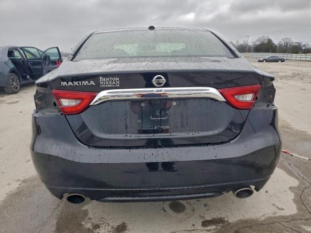 Nissan Maxima 3.5s Image 11