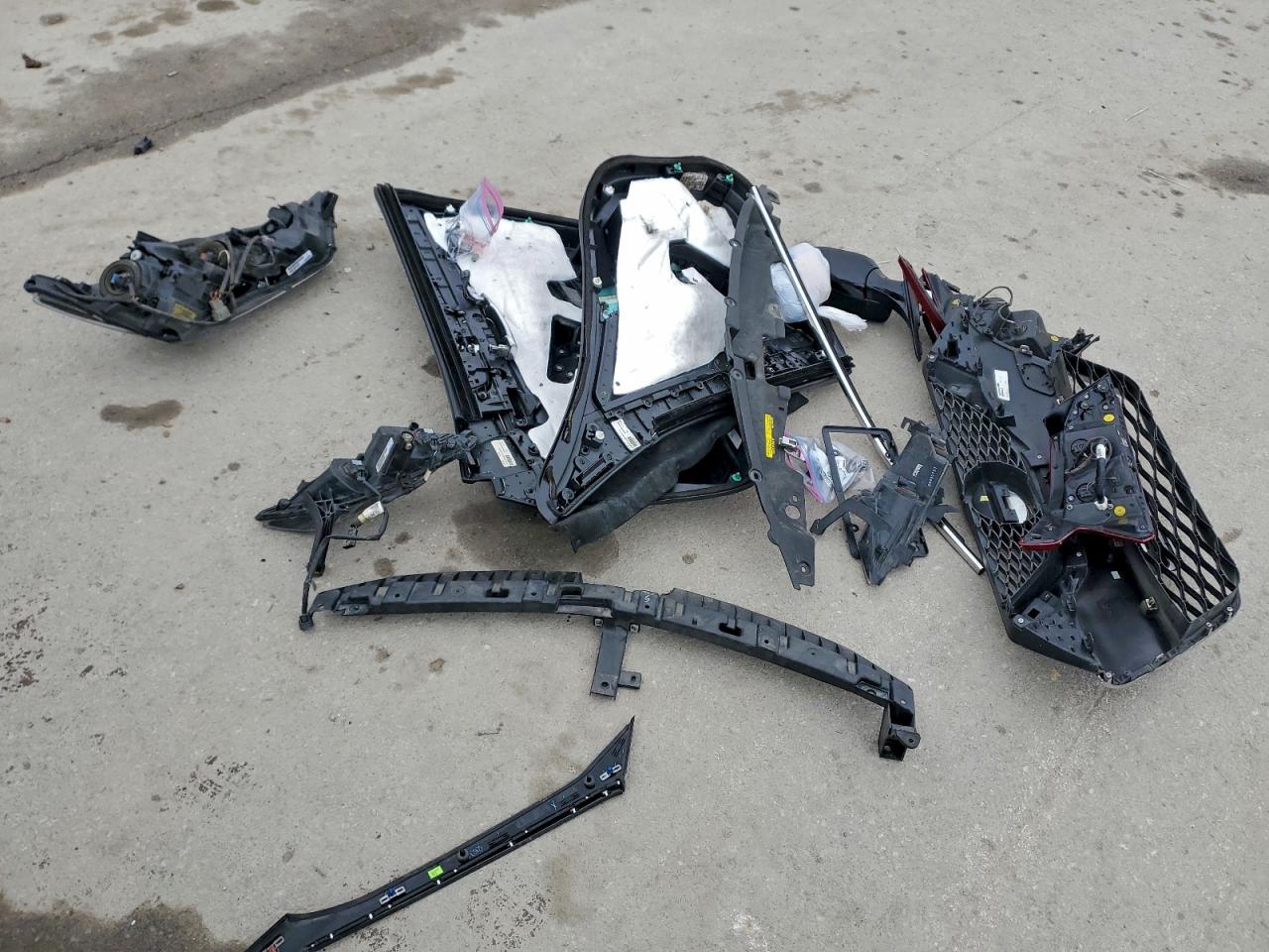 Nissan Maxima 3.5s Image 9