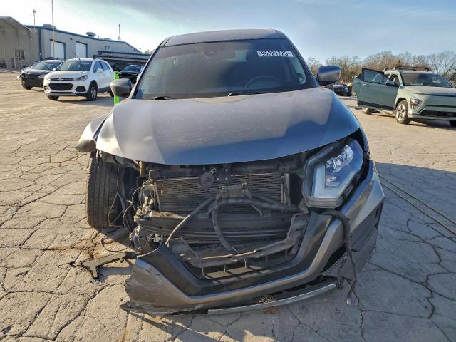 Nissan Rogue S Image 3