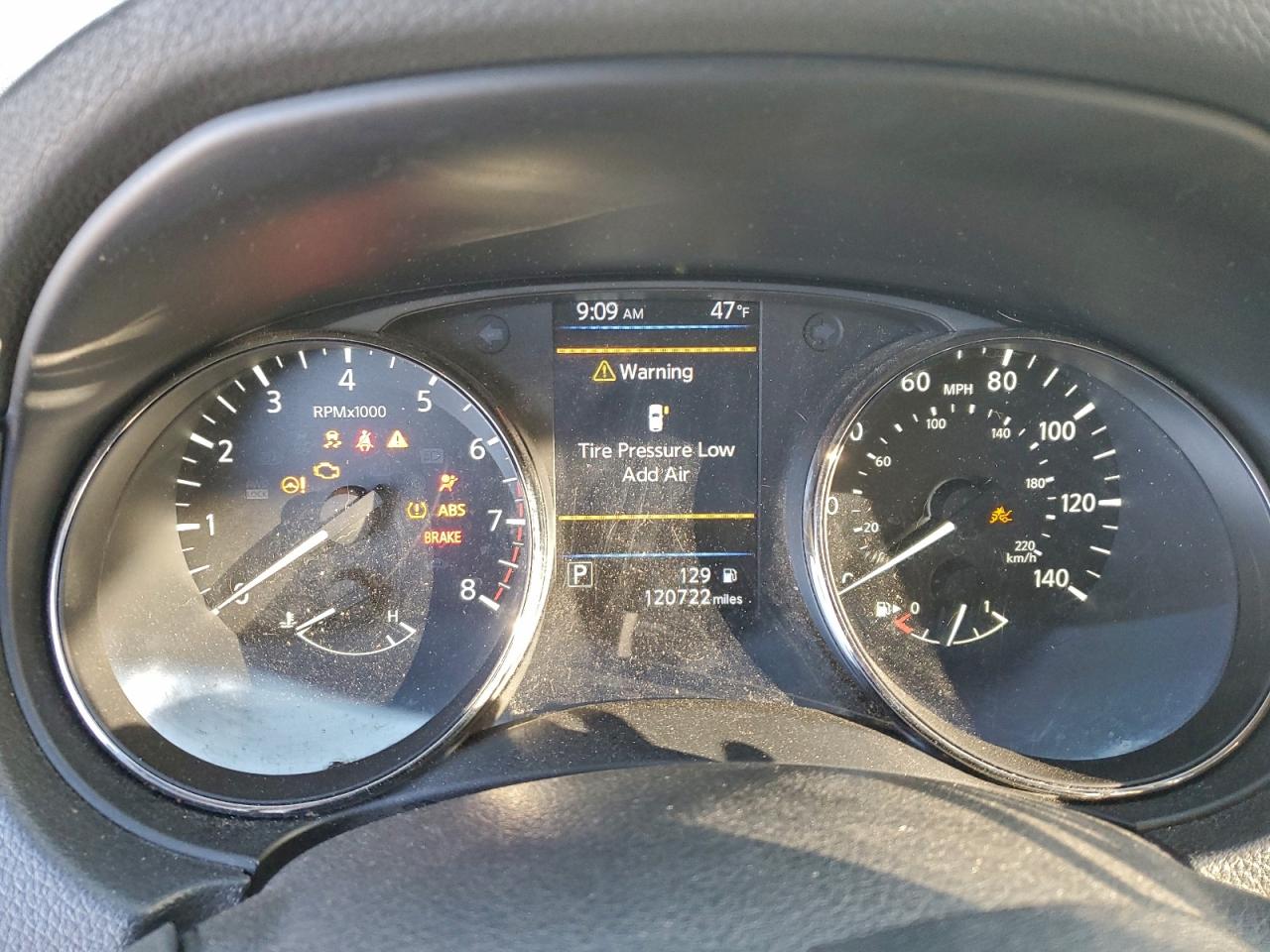 Nissan Rogue S Image 9