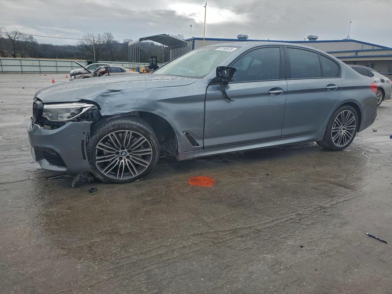 BMW 5 Series I Image 1