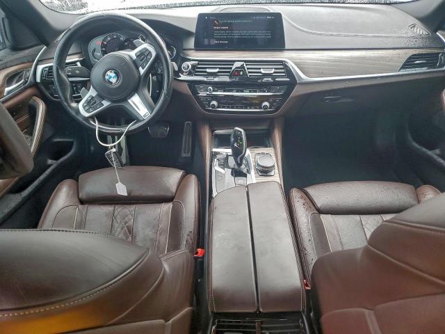 BMW 5 Series I Image 12