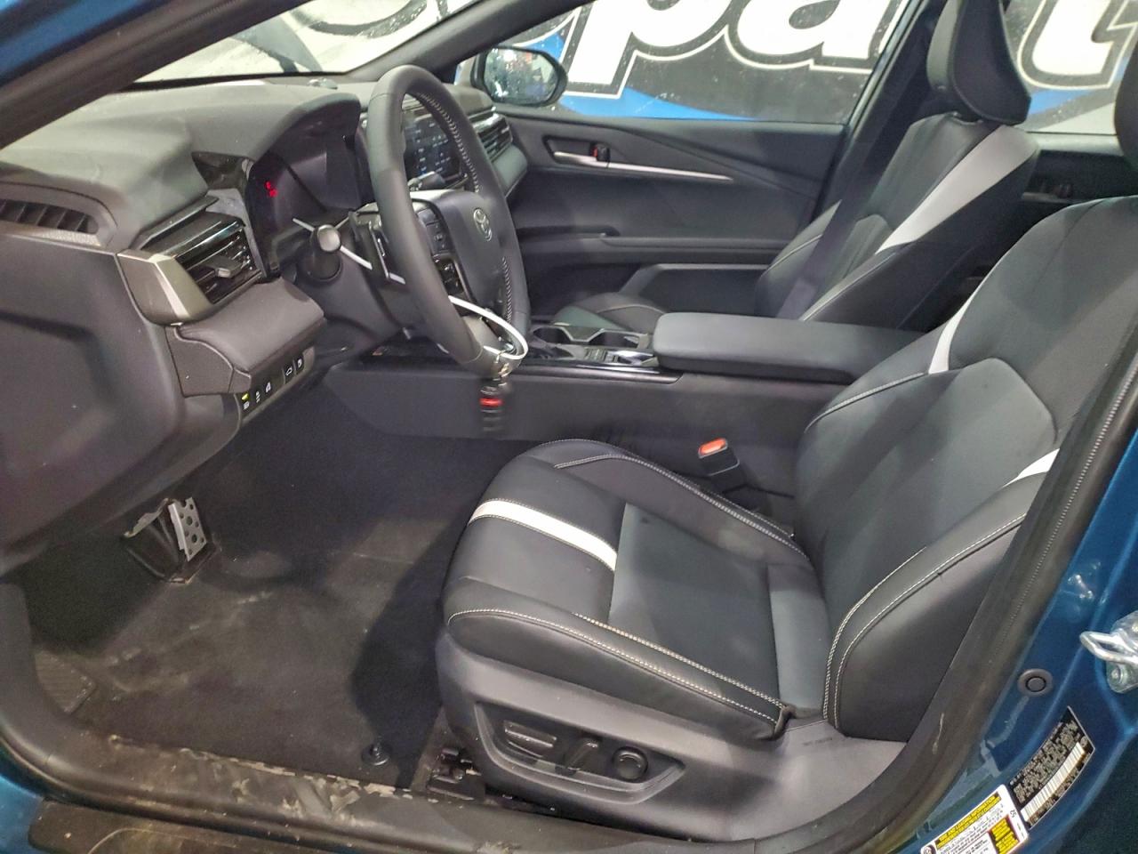 Toyota Camry Xse Image 12