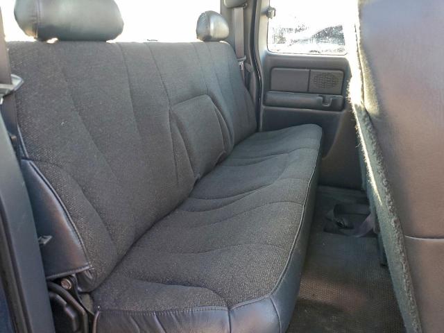 Chevrolet Silverado C1500 Image 2