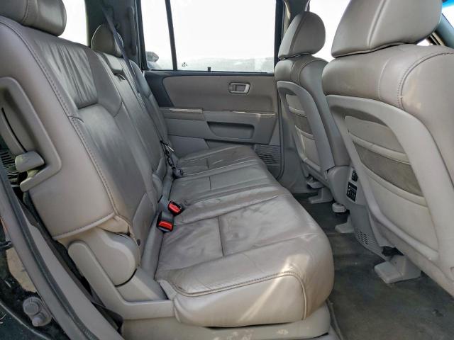 Honda Pilot Touring Image 8