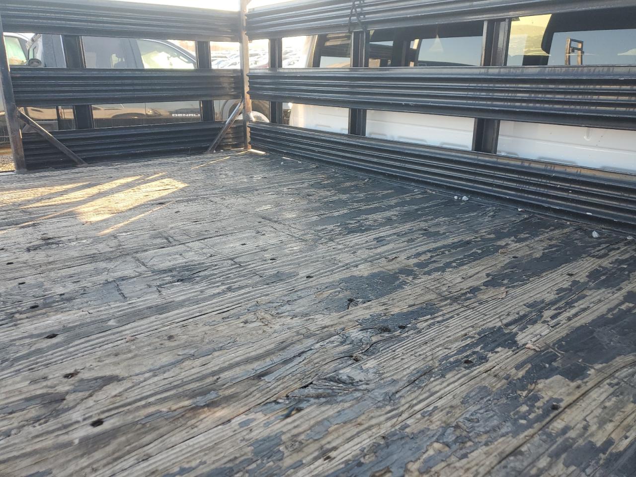 Ford F-350 Super Duty Image 9