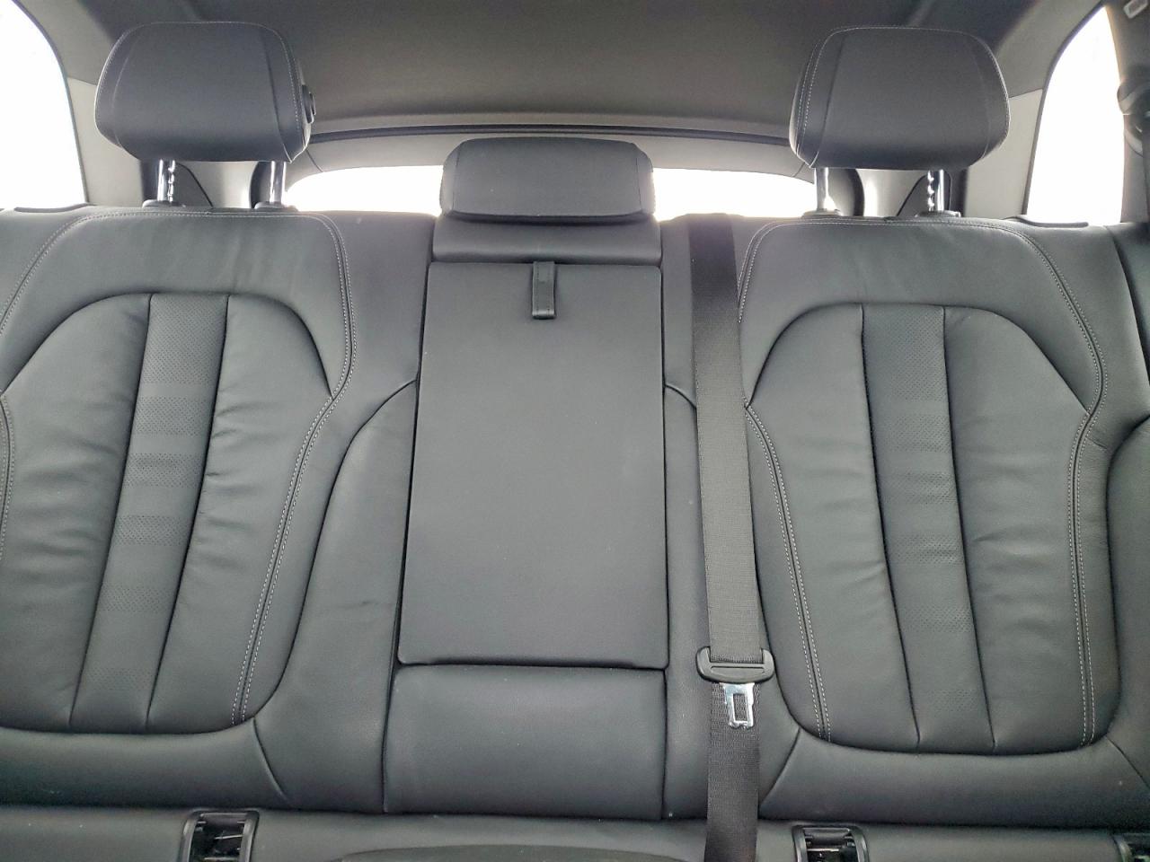 BMW X Series Sdrive 40i Image 8