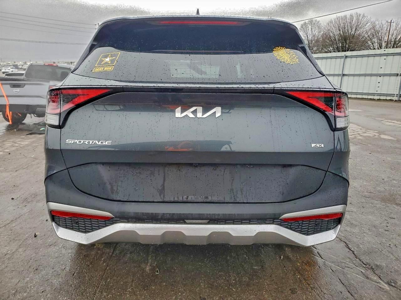 Kia Sportage Lx Image 4