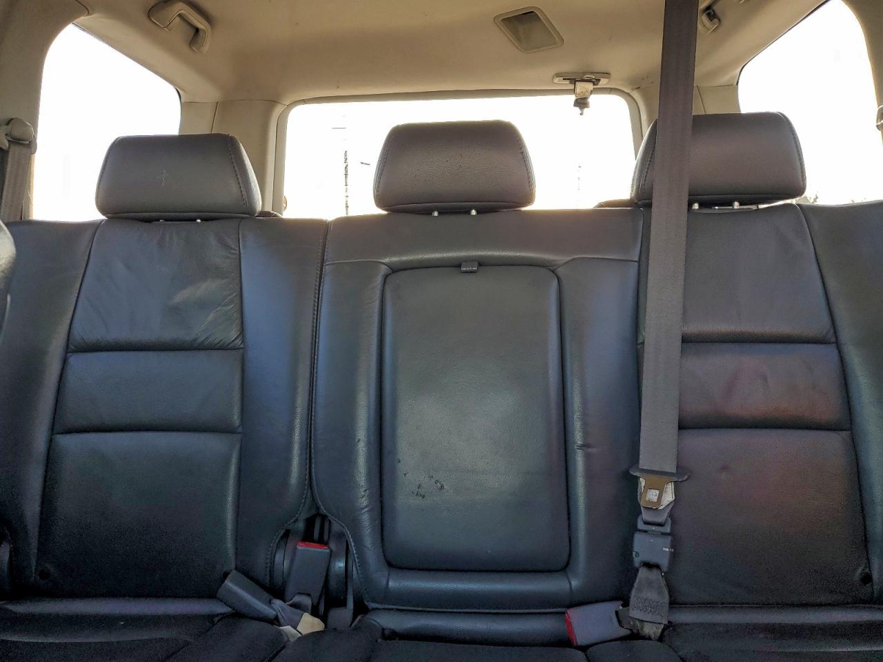 Honda Pilot Ex Image 9