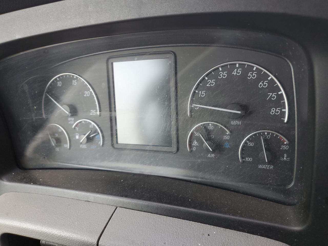 Freightliner Cascadia 1 Image 6