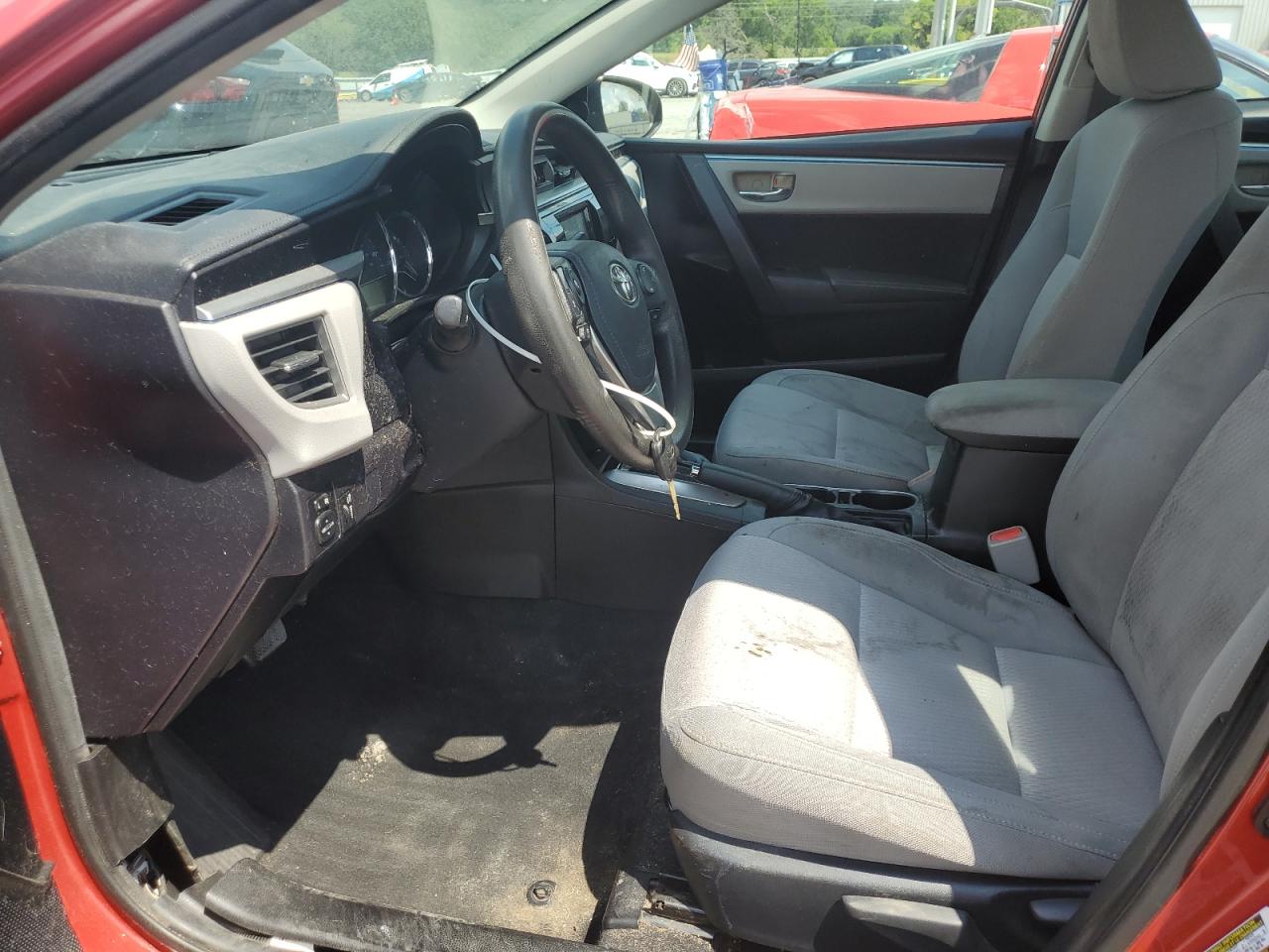 Toyota Corolla L Image 9