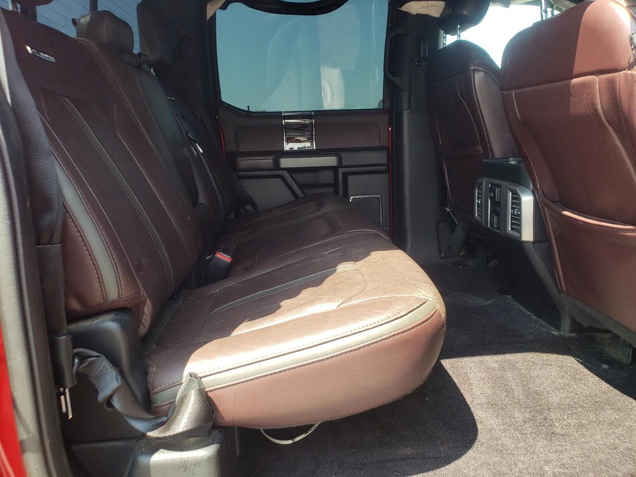 Ford F-150 Supercrew Image 4