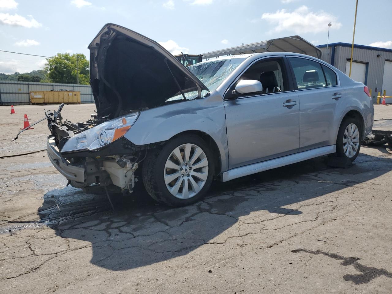 Subaru Legacy 3.6r Limited Image 1