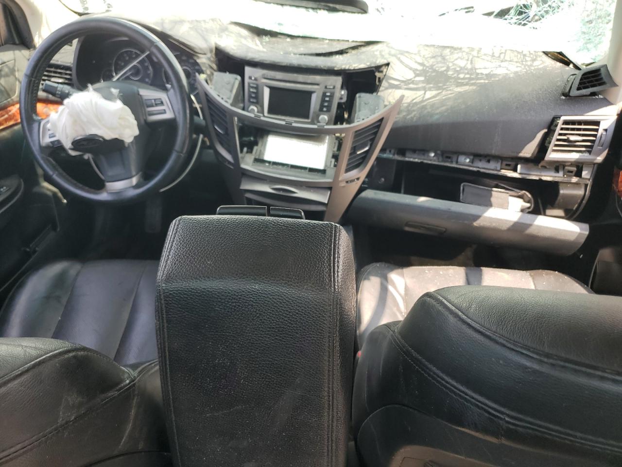 Subaru Legacy 3.6r Limited Image 8