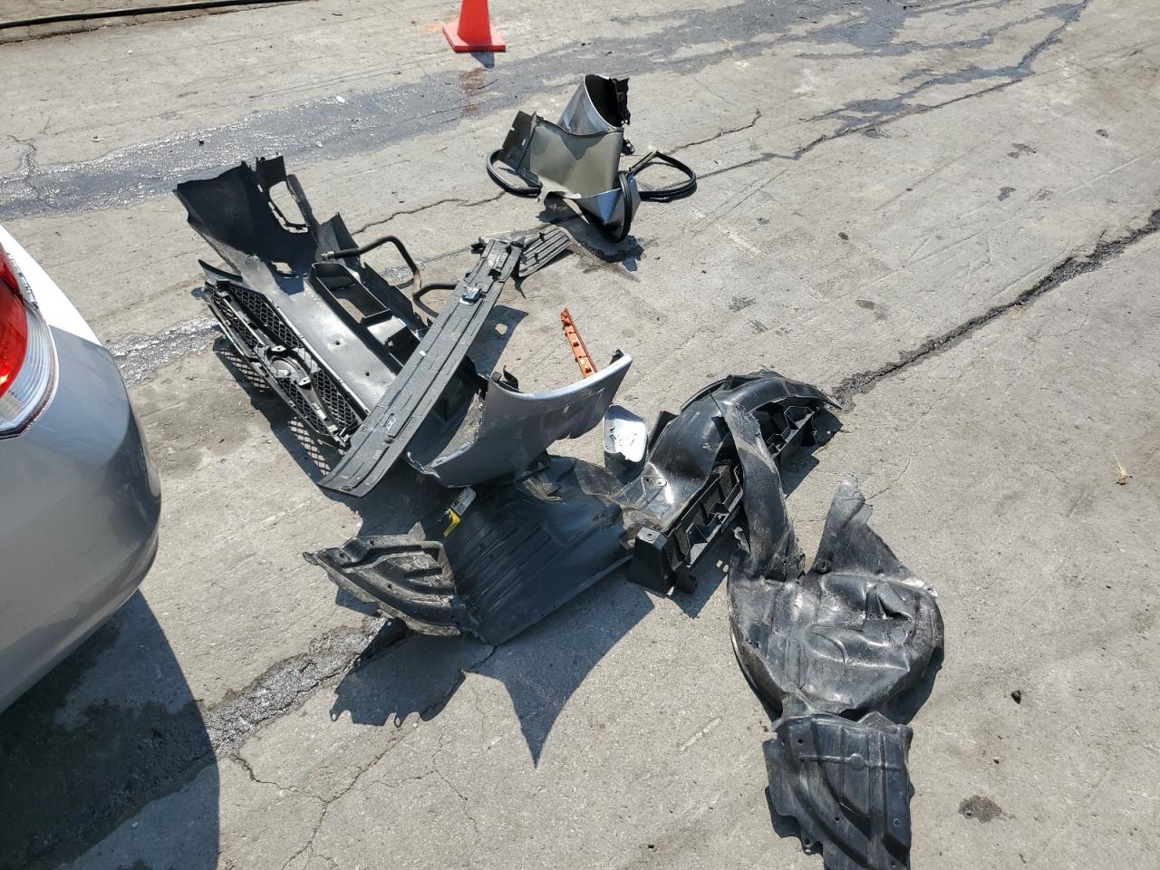 Subaru Legacy 3.6r Limited Image 10