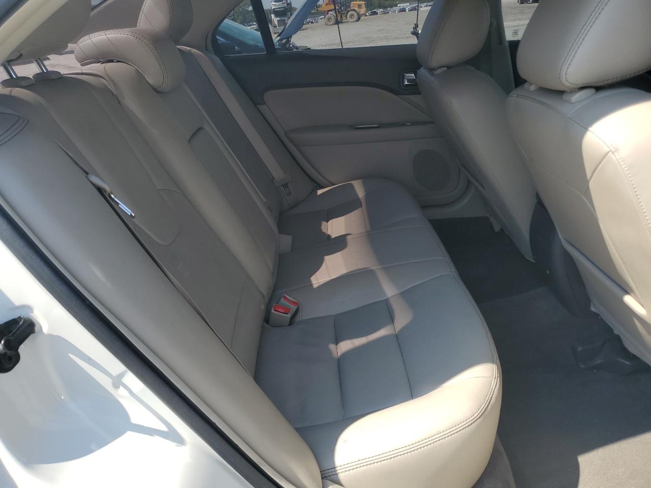 Ford Fusion Sel Image 7