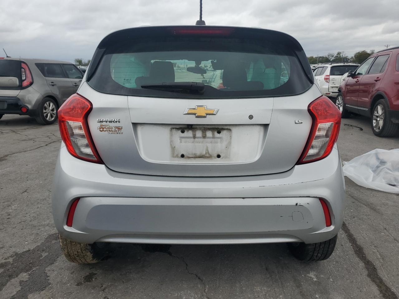 Chevrolet Spark Ls Image 5