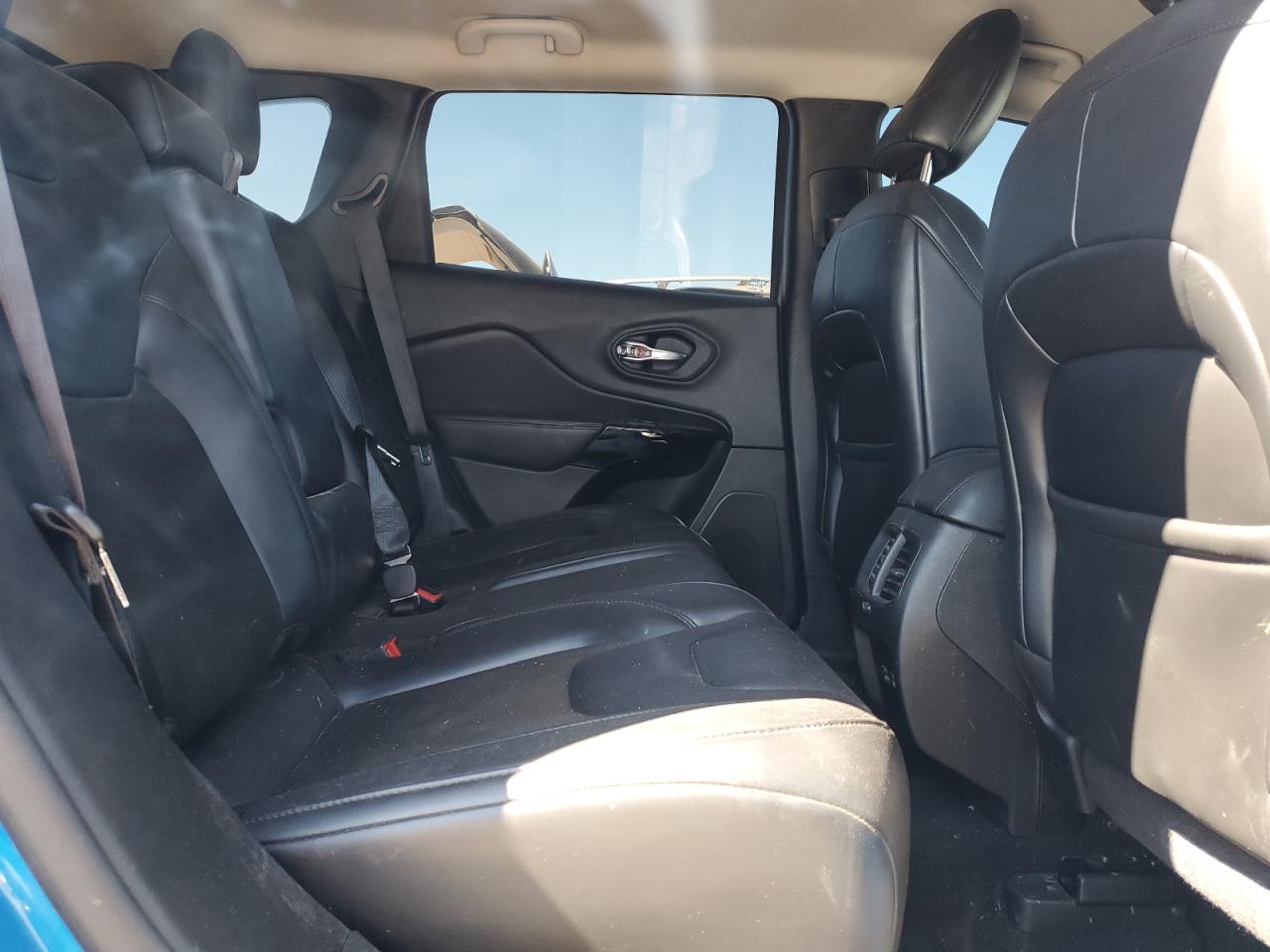 Jeep Grand Cherokee Latitude Plus Image 7