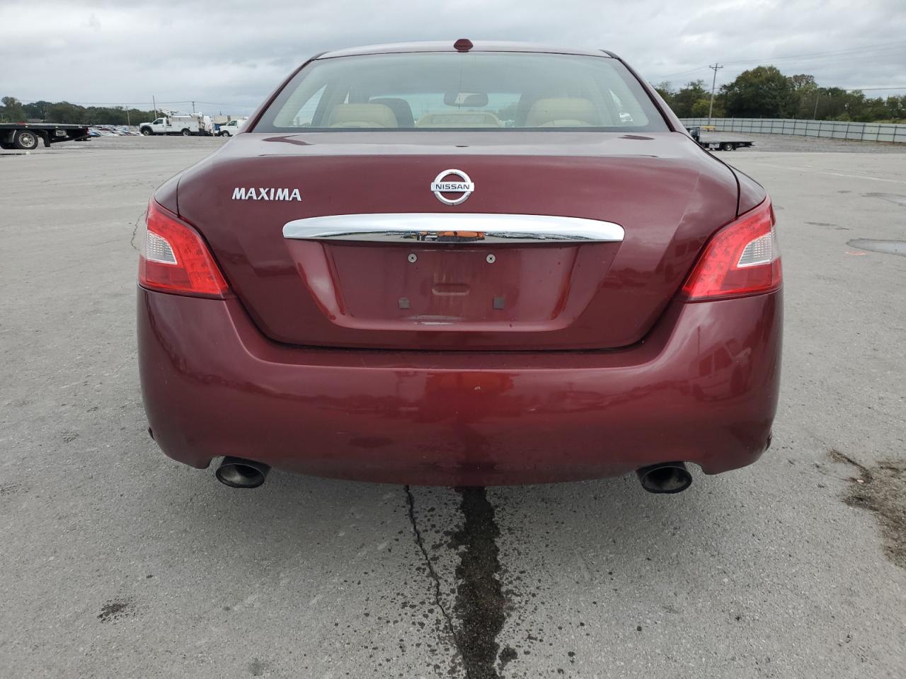 Nissan Maxima S Image 11