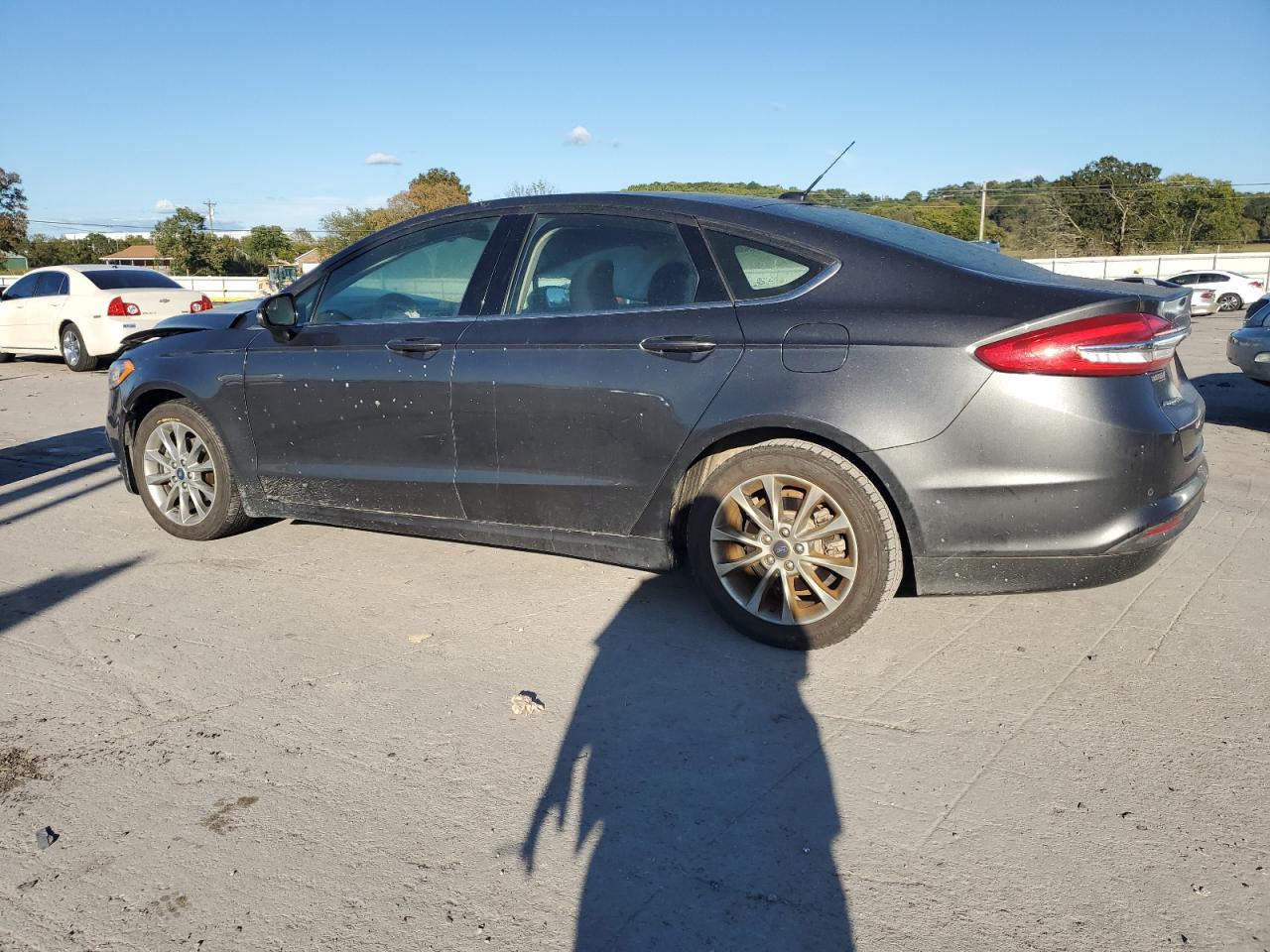 Ford Fusion Se Image 5