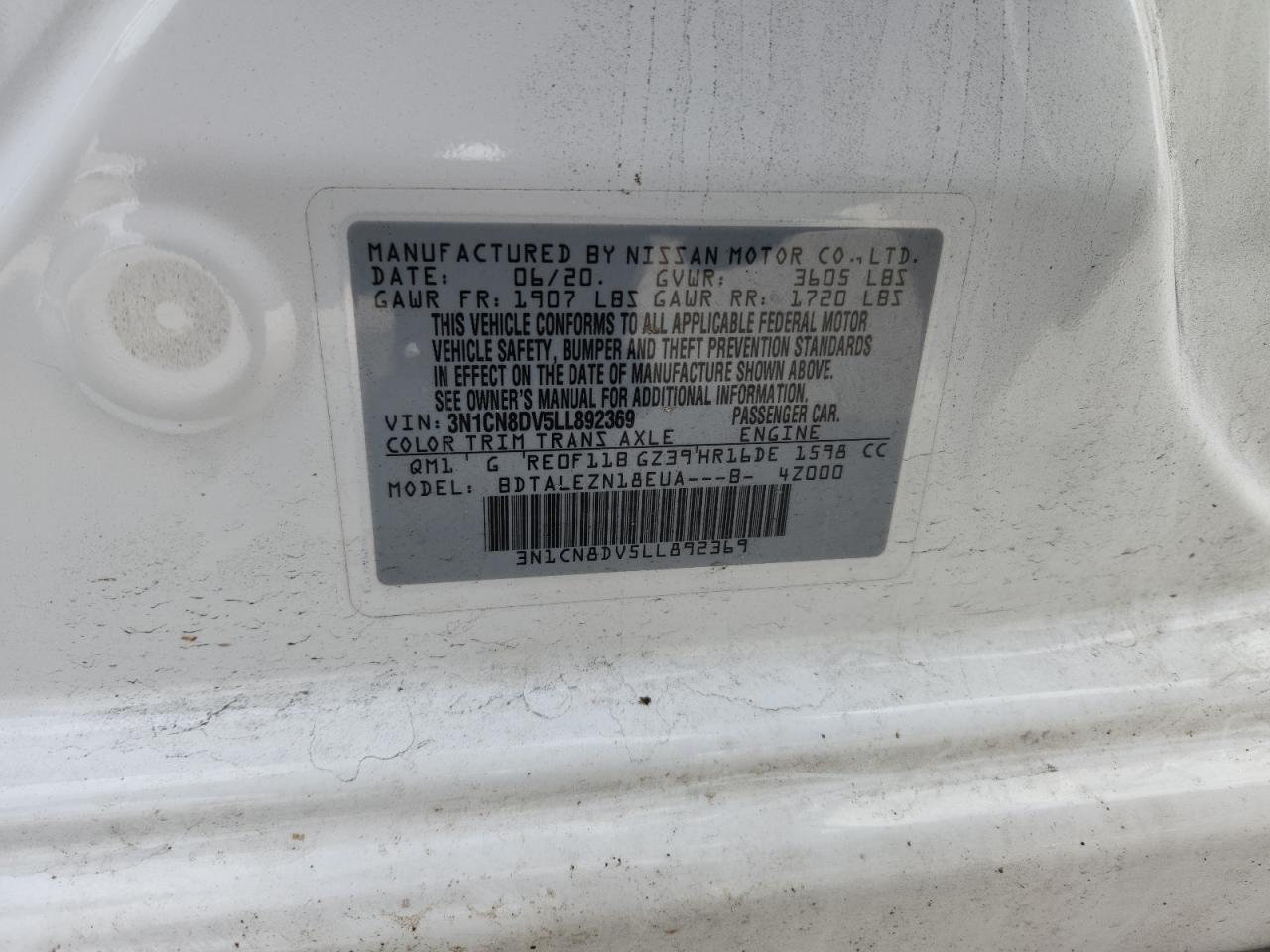 Nissan Versa S Image 12