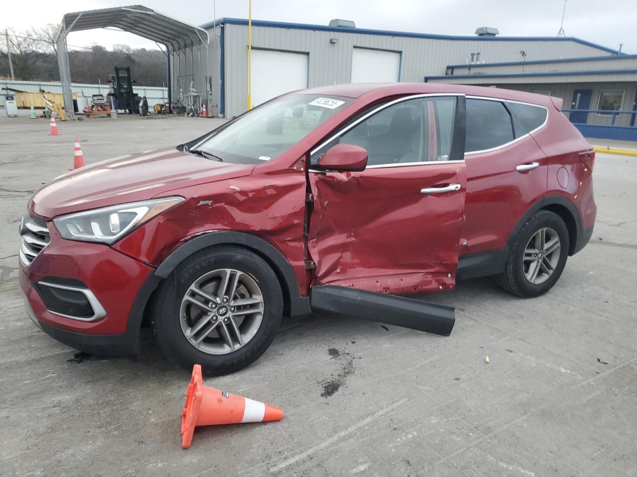 Hyundai SANTA FE Image 1